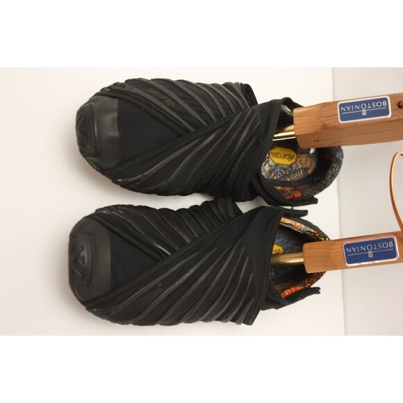 Vibram Furoshiki Size 10-10.5 Black Wrapping Minimalist Water Web Shoes - Picture 2 of 6